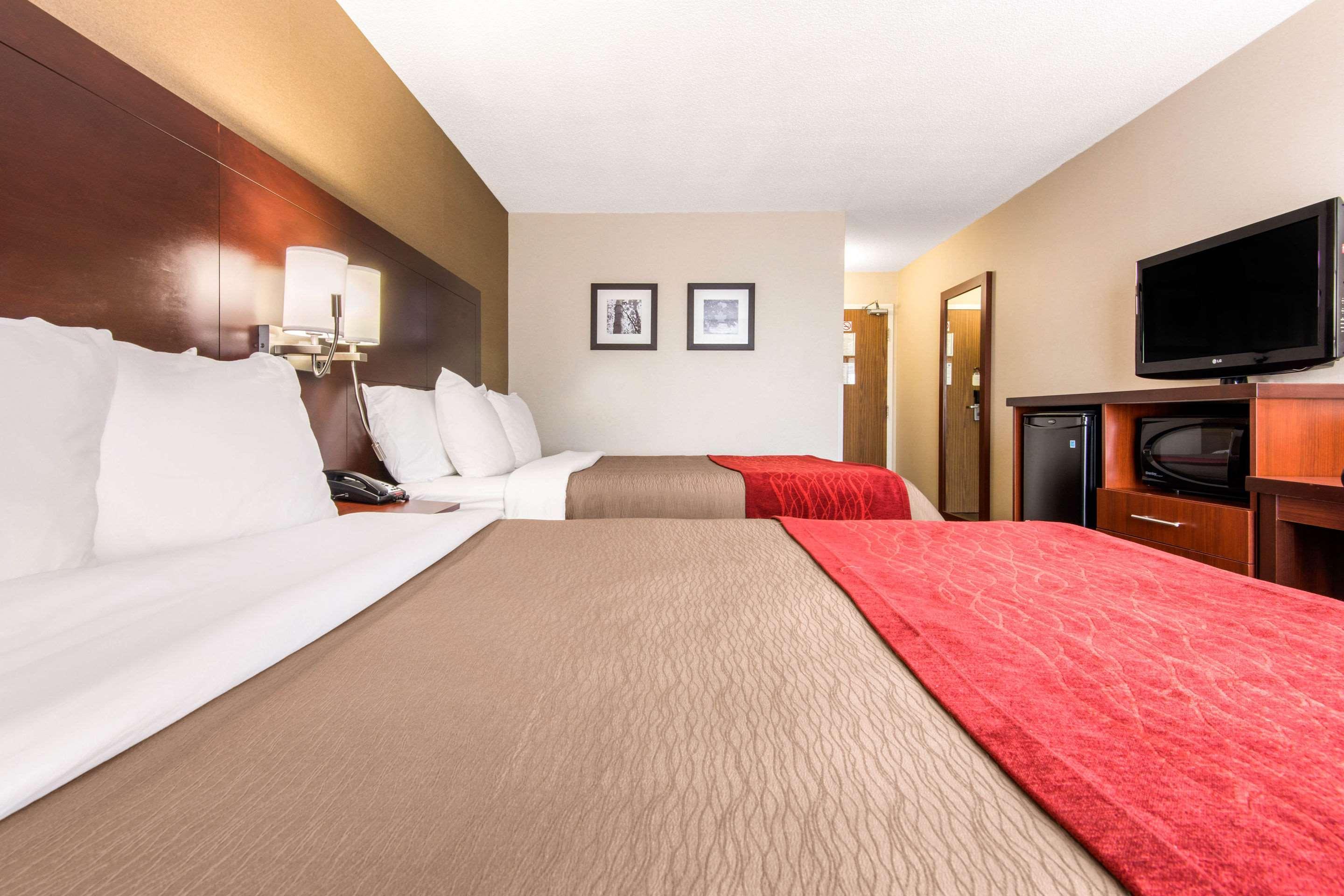 Comfort Inn Airport West Mississauga Dış mekan fotoğraf