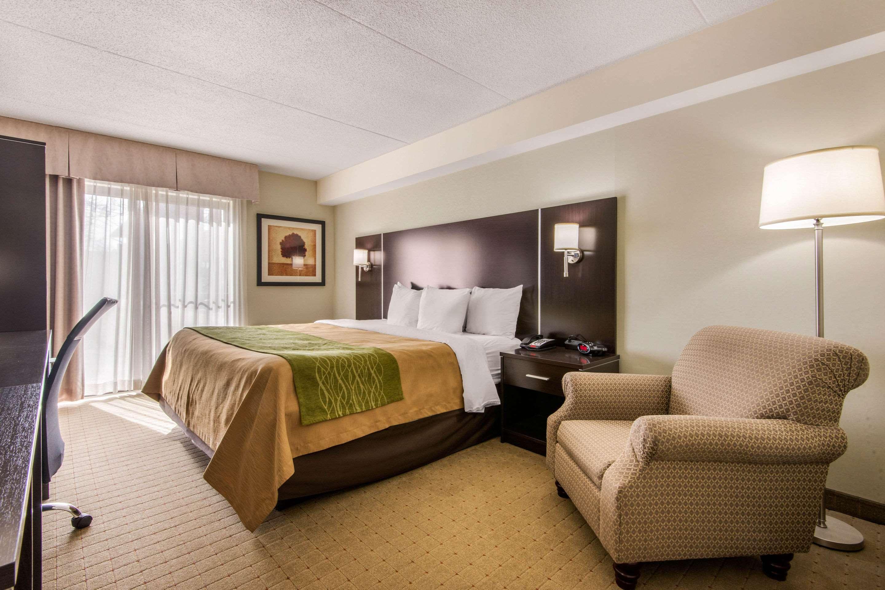 Comfort Inn Airport West Mississauga Dış mekan fotoğraf
