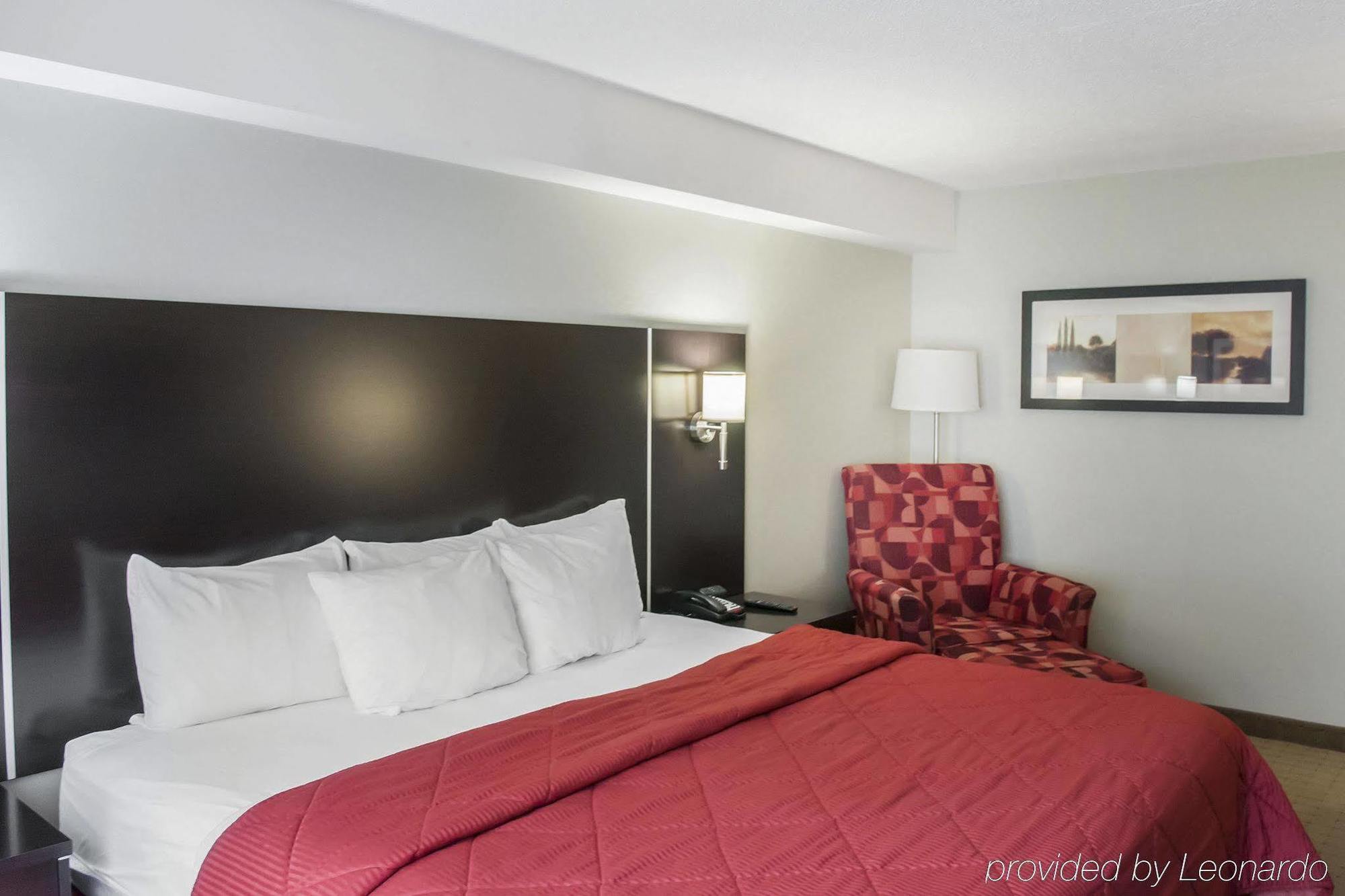 Comfort Inn Airport West Mississauga Dış mekan fotoğraf