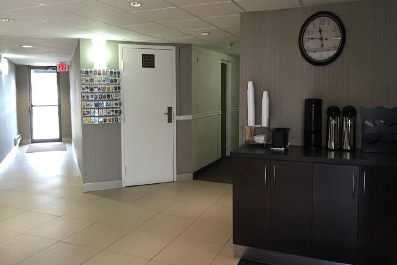 Comfort Inn Airport West Mississauga Dış mekan fotoğraf